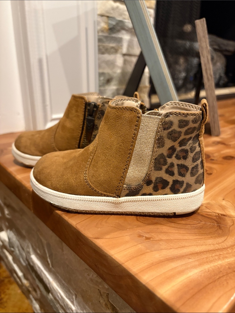 Dr. Scholl's Kids Chelsea Boots in Tan with Leopard Print